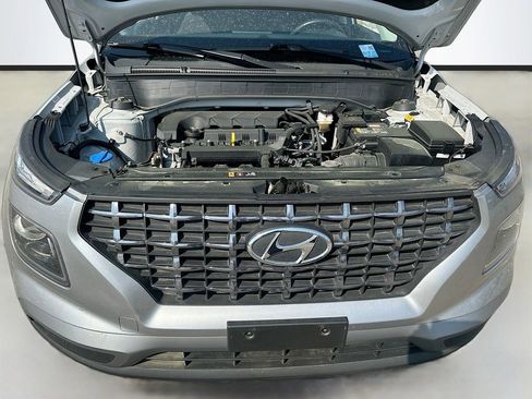 Used 2023 Hyundai Venue SEL FWD image 34