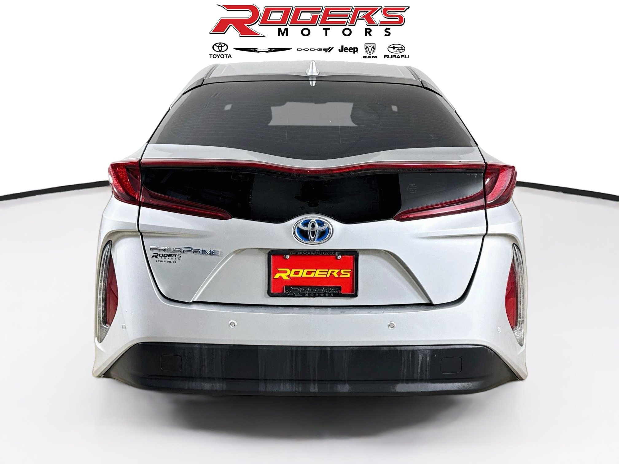 Certified 2017 Toyota Prius Prime Advanced FWD image 12