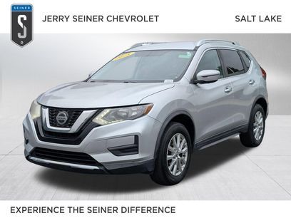 Used 2018 Nissan Rogue SV