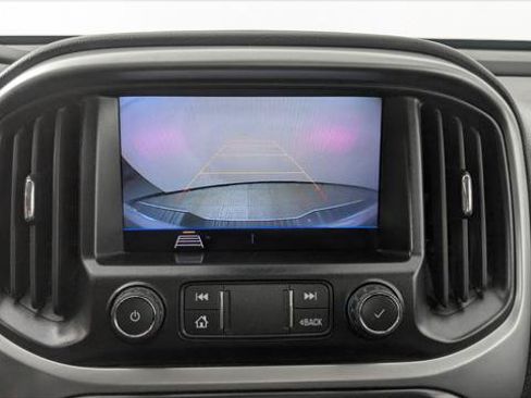 Used 2022 Chevrolet Colorado LT w/ Fleet Safety Package RWD image 21