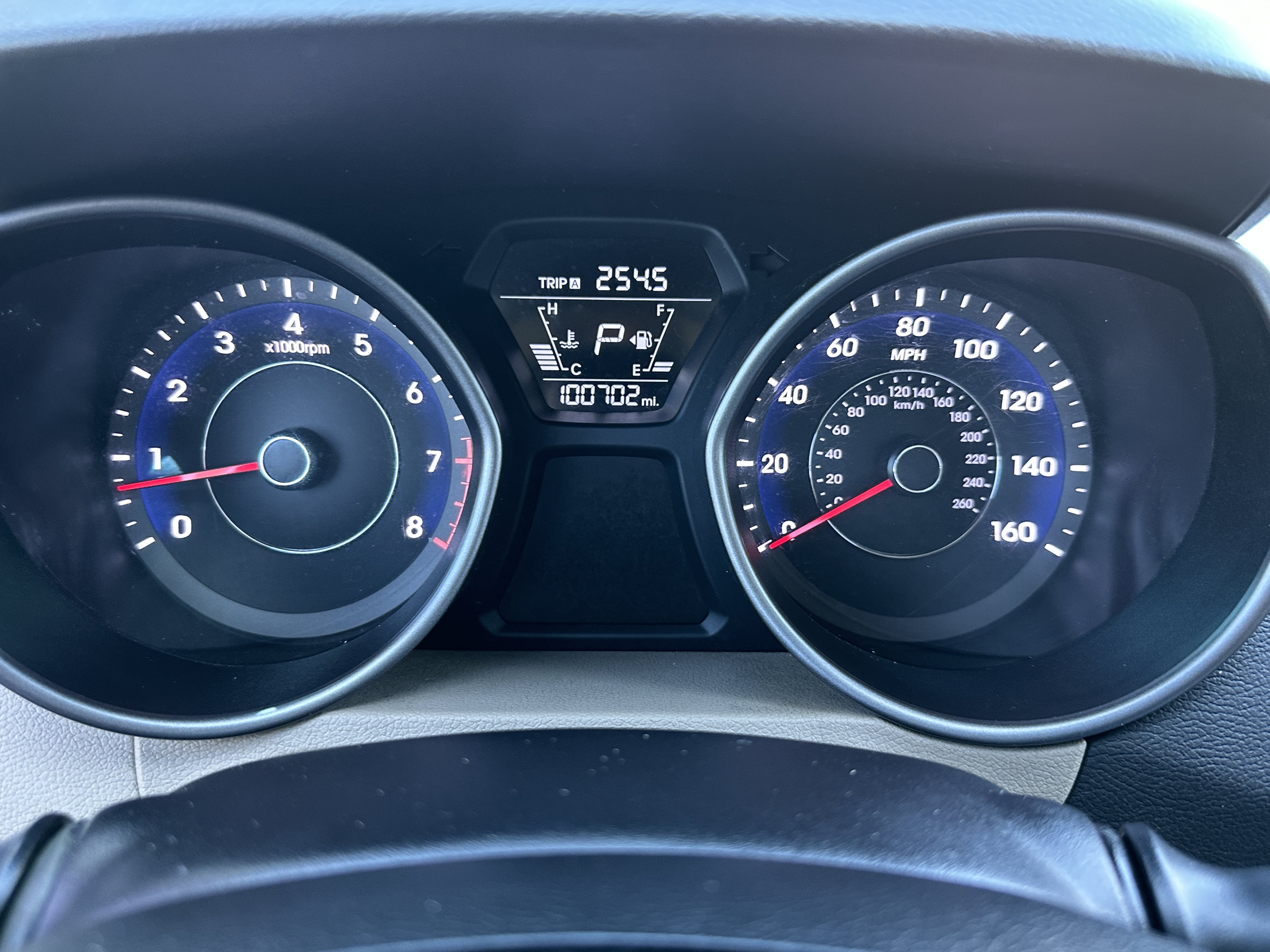 Used 2014 Hyundai Elantra SE FWD image 24