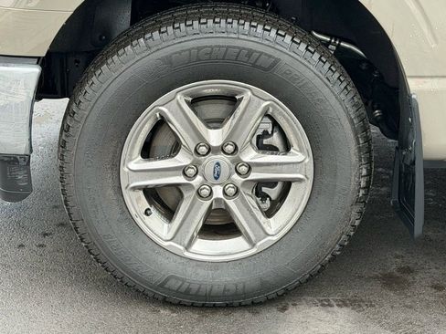 Used 2025 Ford F150 XLT w/ Equipment Group 302A MID image 34