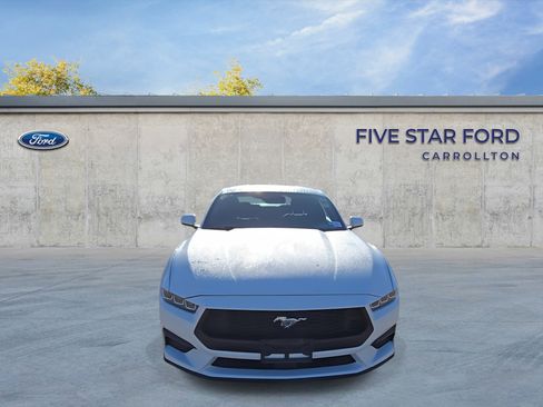 Certified 2024 Ford Mustang Coupe image 4