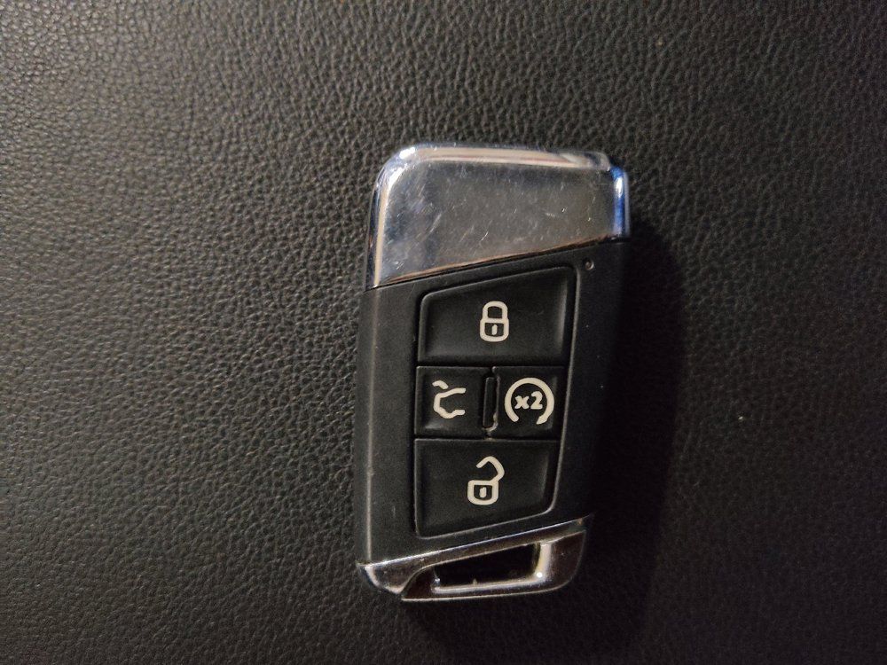 Used 2022 Volkswagen Atlas SE FWD image 32