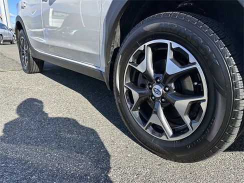 Used 2018 Subaru Crosstrek 2.0i Premium w/ Moonroof Package image 11