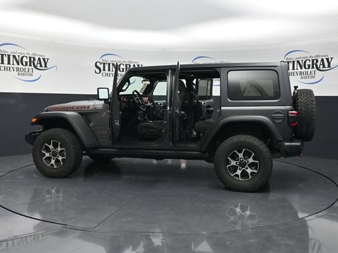 Used 2019 Jeep Wrangler Unlimited Rubicon w/ LED Lighting Group AWD/4WD image 40