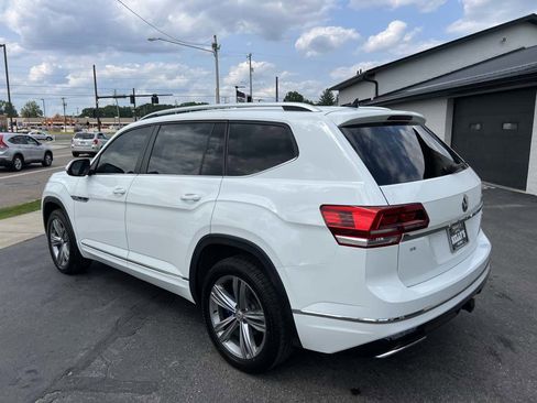 Used 2018 Volkswagen Atlas SE w/ R-Line Package image 3
