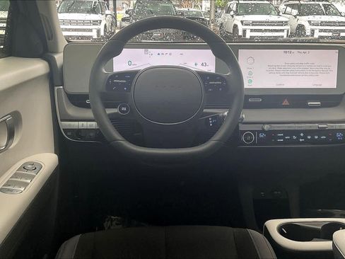 Certified 2024 Hyundai Ioniq 5 SEL RWD image 5