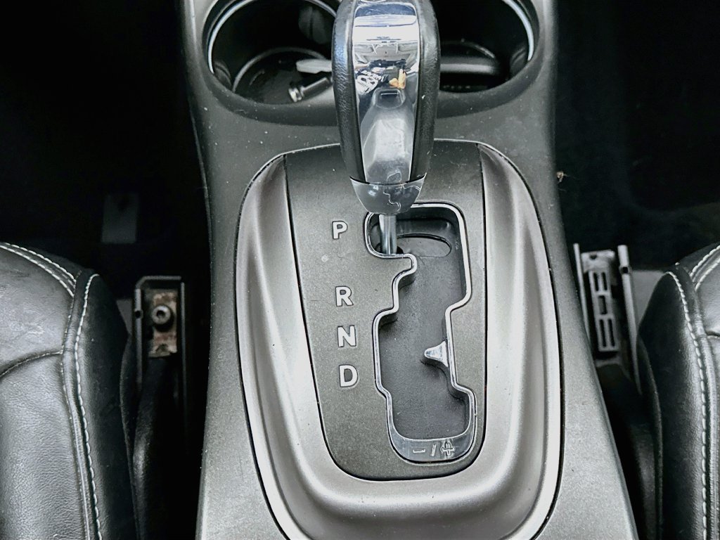 Used 2020 Dodge Journey Crossroad FWD image 16