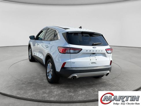 Used 2022 Ford Escape SE FWD image 7
