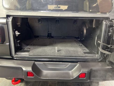 Used 2023 Jeep Wrangler Unlimited Rubicon image 8