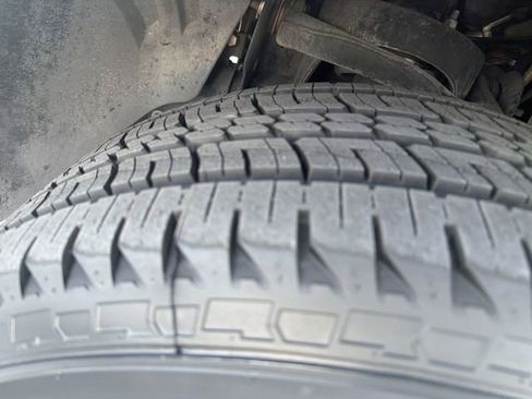 Used 2014 Ford Expedition Limited w/ Equipment Group 301A image 32