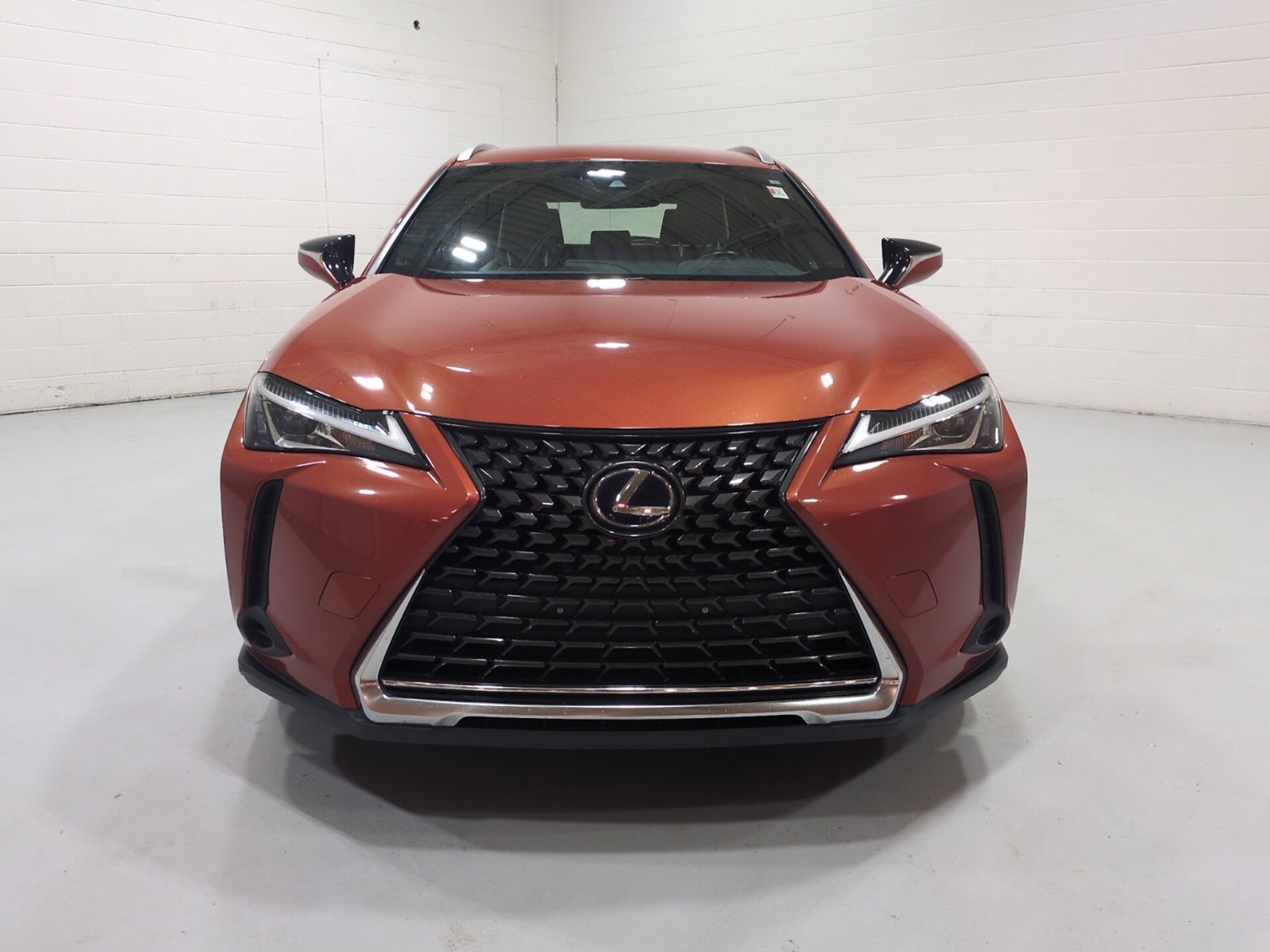 Used 2019 Lexus UX 250h w/ Accessory Package 2 AWD/4WD image 8