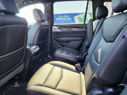 Certified 2024 Cadillac XT6 Sport w/ LPO, Floor Liner Package AWD/4WD image 14