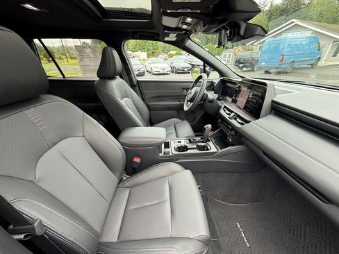 Used 2026 Subaru Outback Touring XT AWD/4WD image 18