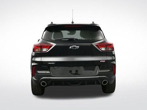 Used 2023 Chevrolet TrailBlazer RS w/ Sun and Liftgate Package AWD/4WD image 4