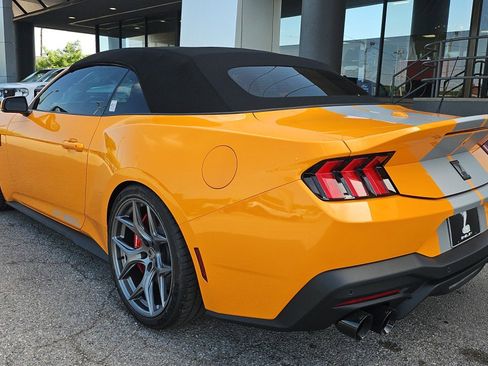 New 2026 Ford Mustang GT Premium w/ GT Performance Package RWD image 3