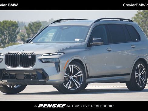 New 2025 BMW X7 M60i w/ Climate Comfort Package image 1