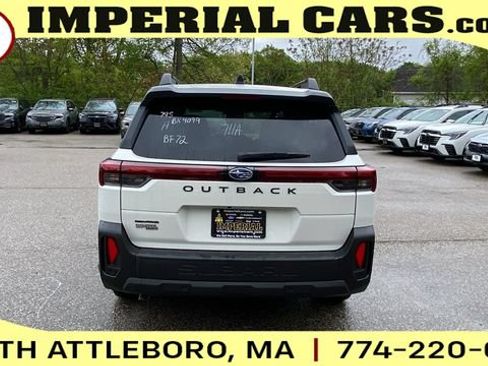 New 2026 Subaru Outback Limited AWD/4WD image 9