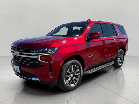 Used 2023 Chevrolet Tahoe LT w/ Luxury Package AWD/4WD image 4