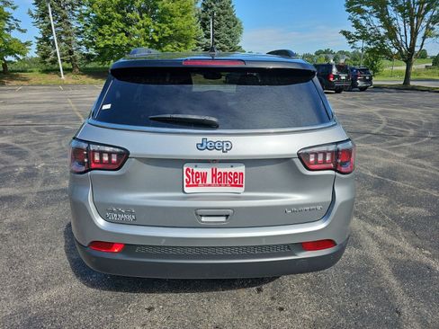 Used 2024 Jeep Compass Limited AWD/4WD image 5