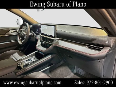 Used 2025 Ford Explorer ST-Line w/ Premium Package RWD image 31