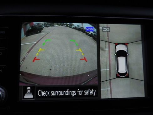 Certified 2024 Nissan Kicks SR w/ SR Premium Package FWD image 30