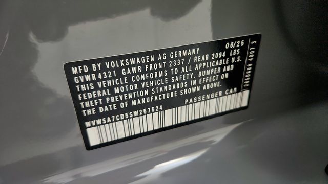 Used 2025 Volkswagen GTI SE FWD image 78