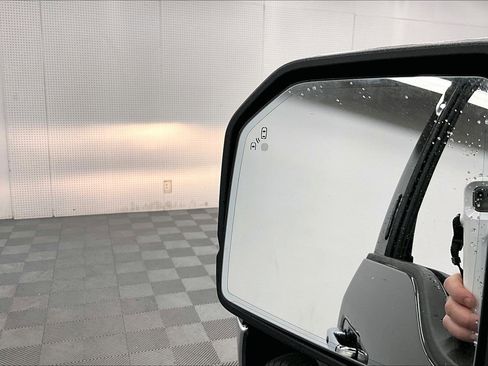 Used 2020 Ford F150 Lariat AWD/4WD image 32
