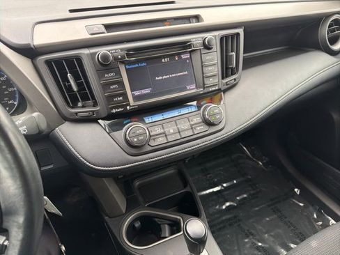 Used 2016 Toyota RAV4 XLE image 11