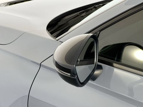 Used 2025 Honda Civic Type R image 10