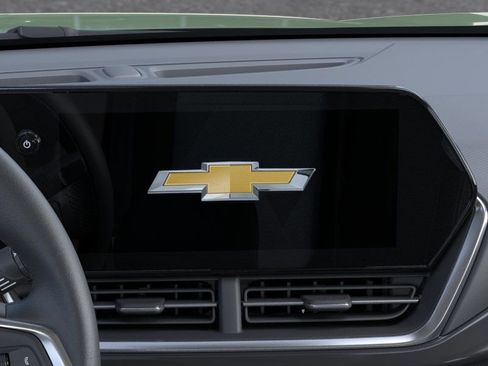 New 2026 Chevrolet Trax ACTIV w/ Sunroof Package FWD image 21