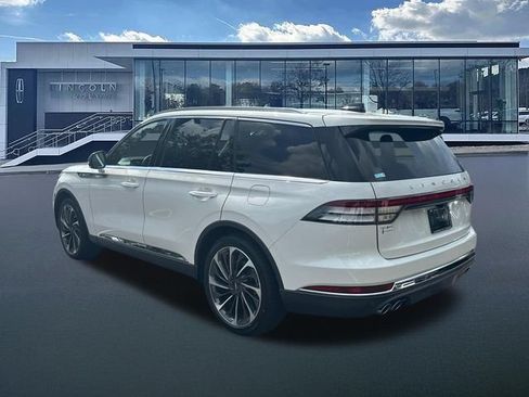 New 2026 Lincoln Aviator Reserve AWD/4WD image 5