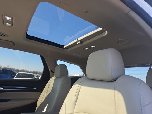 Used 2020 Buick Enclave Essence w/ Sound and Sites Package image 43