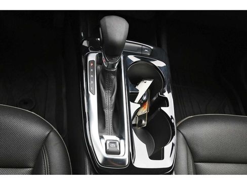 Used 2025 Chevrolet Trax ACTIV w/ Driver Confidence Package FWD image 25
