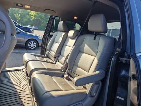 Used 2017 Honda Odyssey Touring image 12