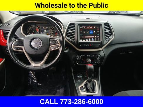 Used 2017 Jeep Cherokee Latitude w/ Comfort/Convenience Group image 7