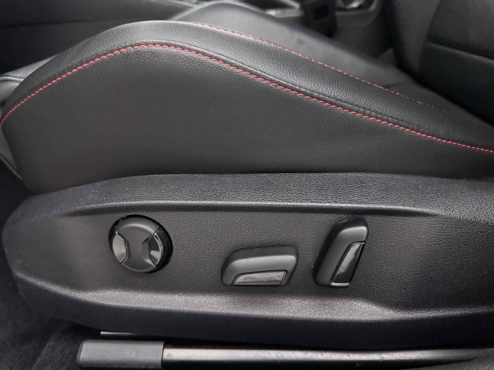 Used 2017 Volkswagen GTI Autobahn FWD image 28