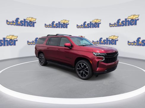 Used 2024 Chevrolet Suburban RST w/ Luxury Package AWD/4WD image 2