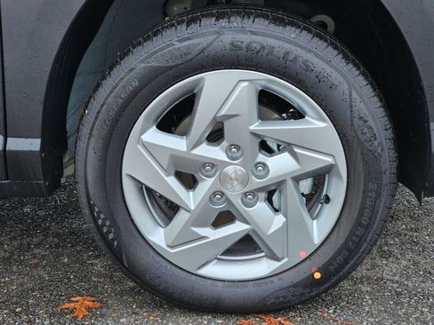 New 2026 Hyundai Kona SE image 9