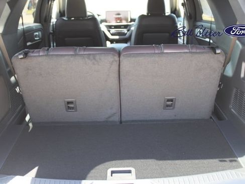 New 2026 Ford Explorer Platinum RWD image 6