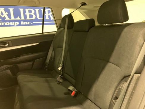 Used 2013 Subaru Outback 2.5i Premium w/ All-Weather Pkg AWD/4WD image 40