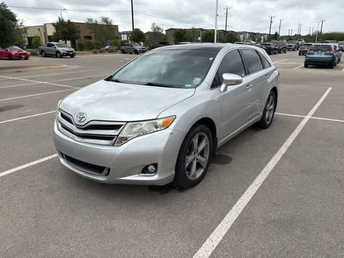 Used 2013 Toyota Venza XLE w/ XLE Premium Pkg image 1