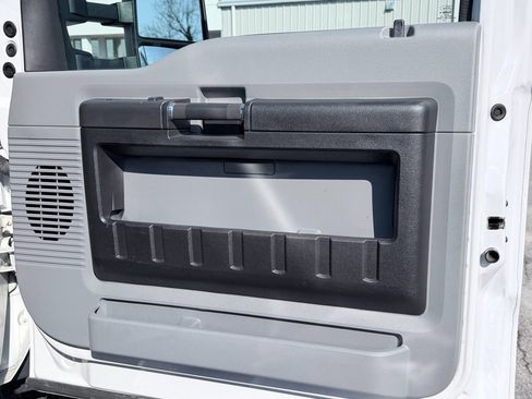 Used 2015 Ford F450 XL w/ Power Equipment Group image 19