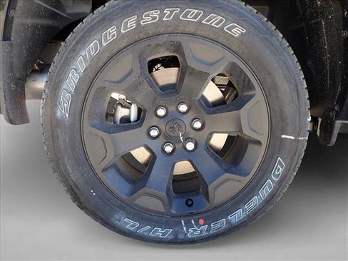 New 2026 RAM 1500 Express AWD/4WD image 7
