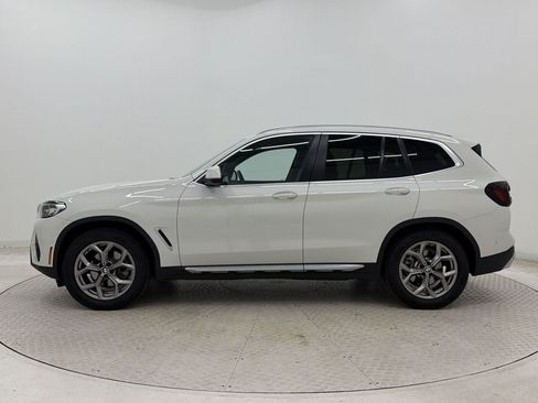 Used 2024 BMW X3 xDrive30i w/ Premium Package w/ZPA AWD/4WD image 2