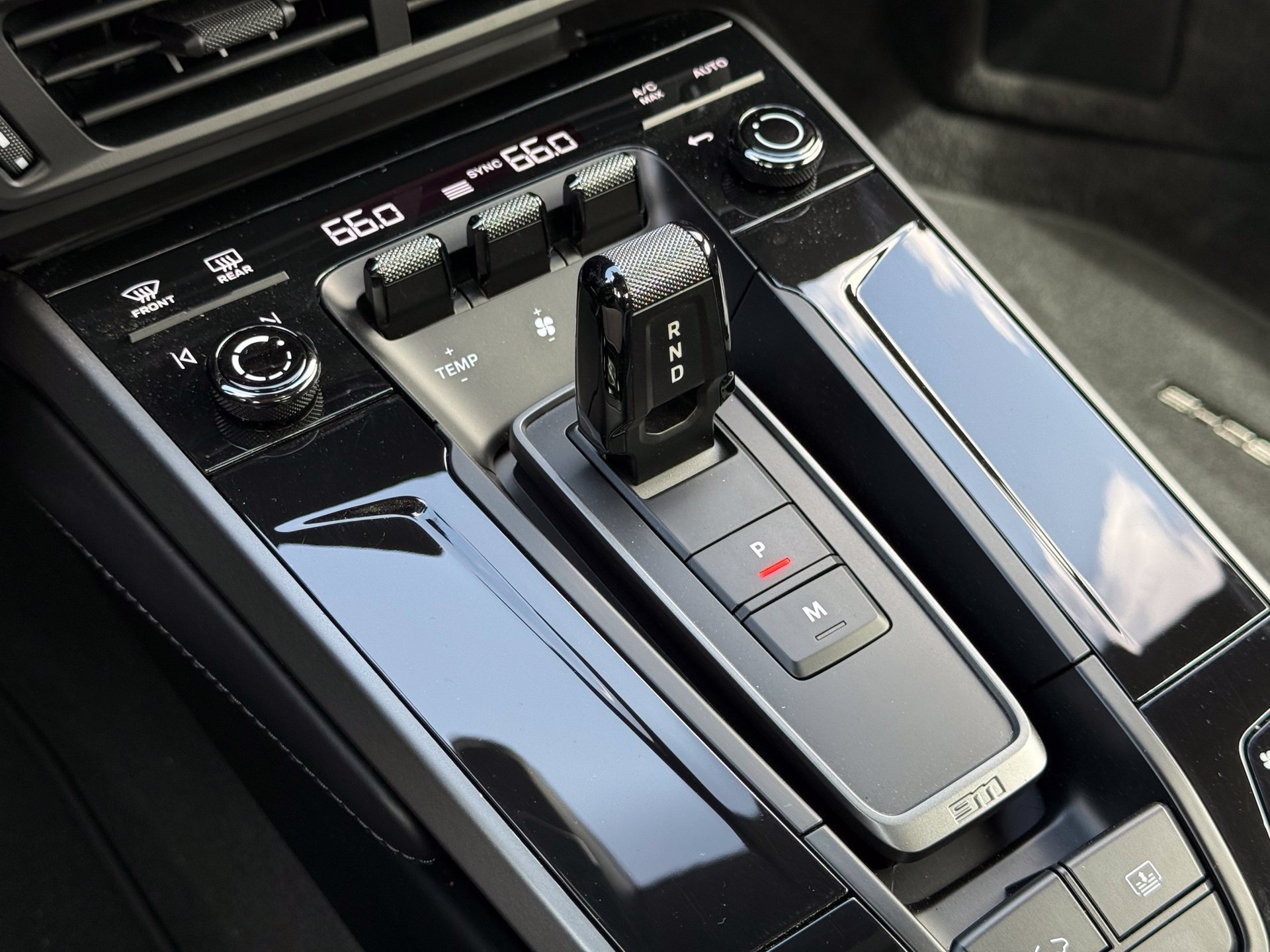 Certified 2025 Porsche 911 Carrera S RWD image 24