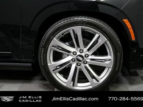 Certified 2025 Cadillac Escalade Sport Platinum image 43