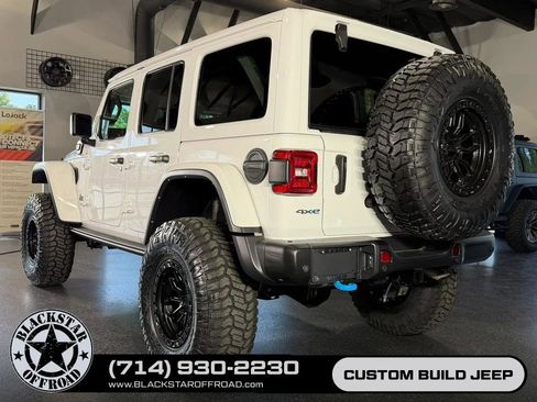 Used 2021 Jeep Wrangler Unlimited Rubicon 4xe w/ Steel Bumper Group AWD/4WD image 10