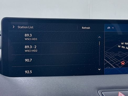 Used 2025 Acura TLX w/ Technology Package FWD image 30